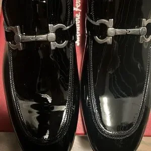 Ferragamo funes 2 burgundy patent leather Salvatore Ferragamo | Shoes | Ferragamo Funes 2 Burgundy  main image 4